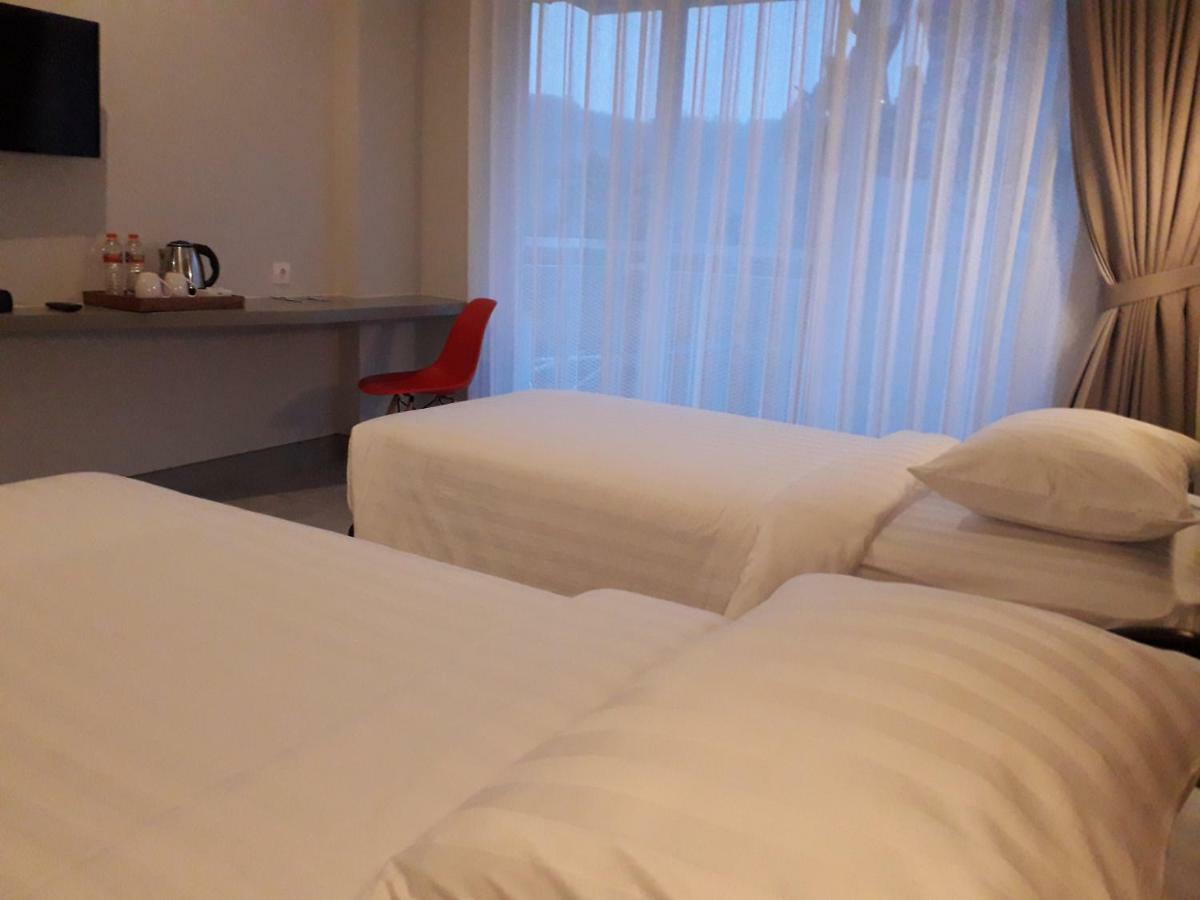 Bess Resort & Waterpark Hotel And Convention Malang Buitenkant foto