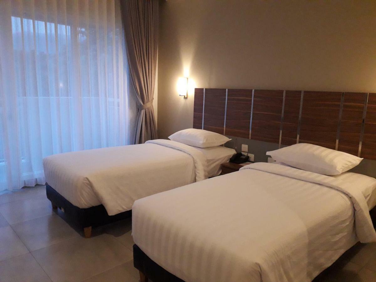 Bess Resort & Waterpark Hotel And Convention Malang Buitenkant foto